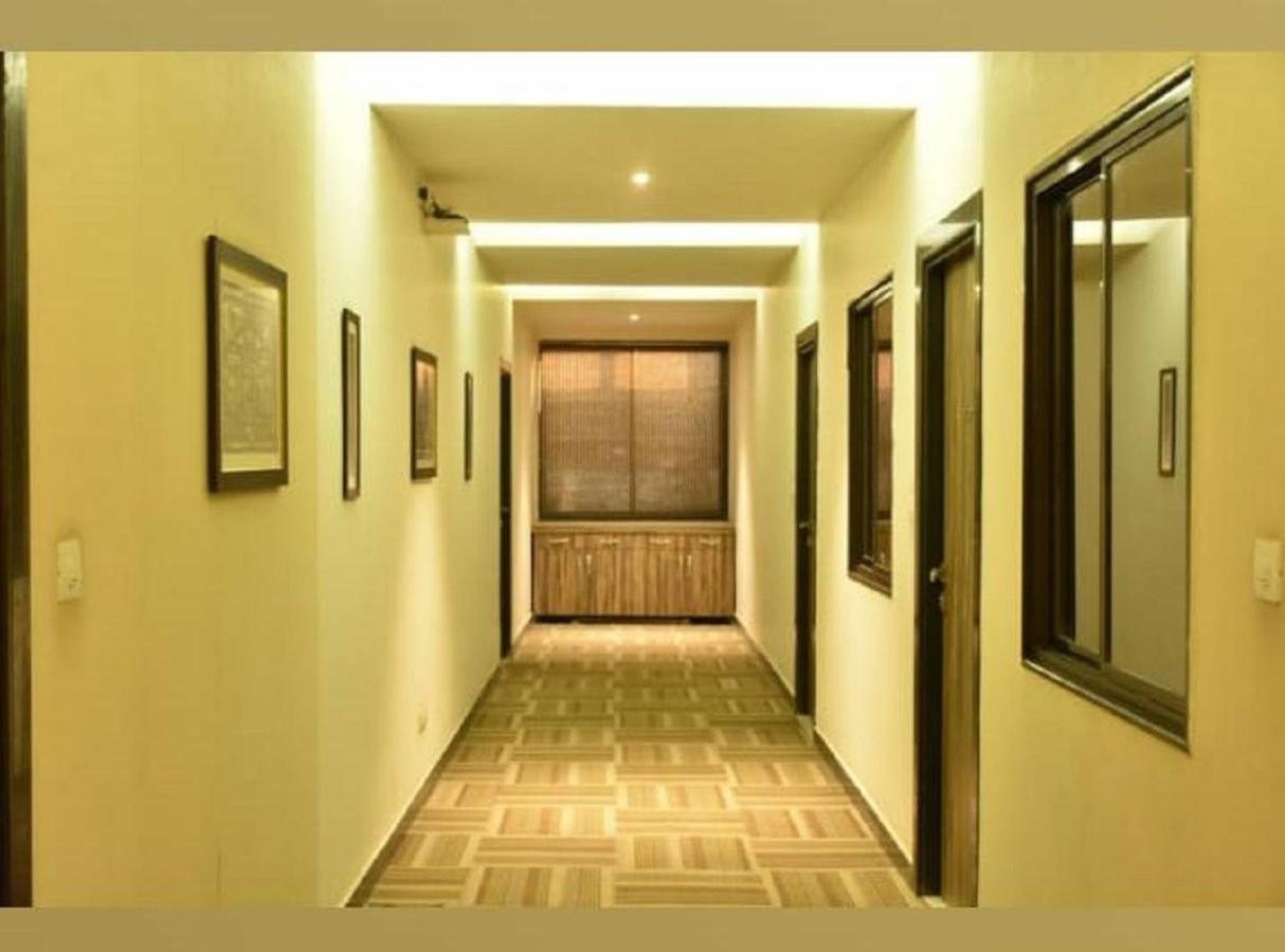 Ash Luxury Hotel With View Of Taj Mahal Agra  Exterior foto